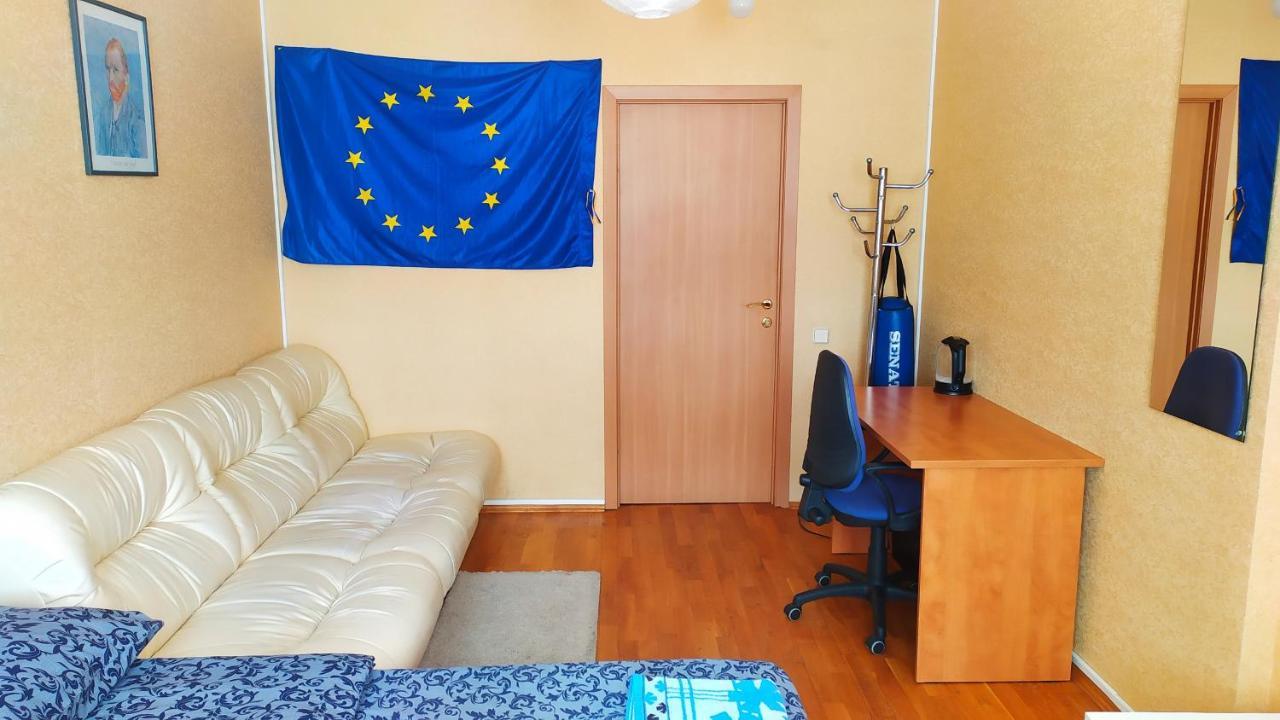 Alaska Fox Kijów Zewnętrze zdjęcie